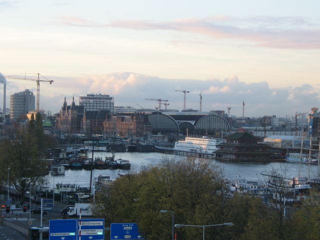 Avec la gare centrale